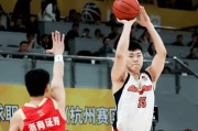 张皓嘉出战19分钟，三分3中0得到1分、正负值-9全队最低